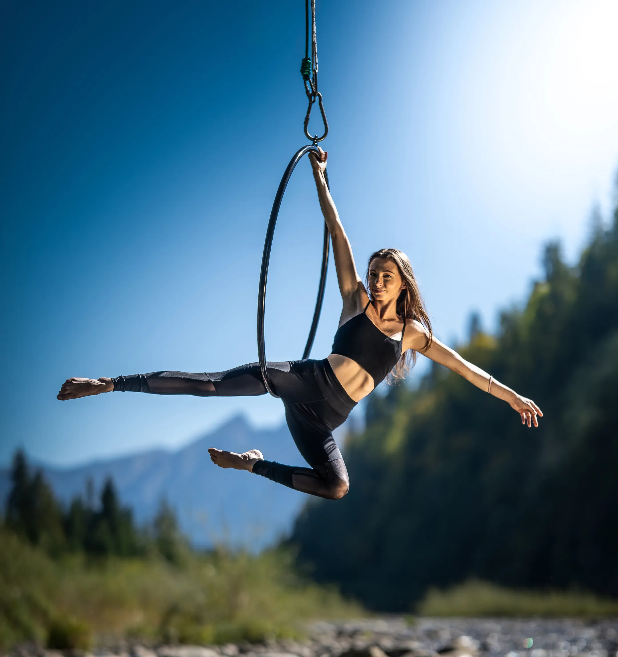 Koła — Aerial Hoop